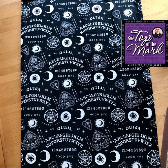 *last one* OUIJA PLUSH COZY THROW 70” x 50” NEW and TOASTY - Picture 5 of 5